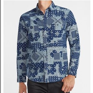 ✨New✨Express Slim Bandana Print Denim Shirt